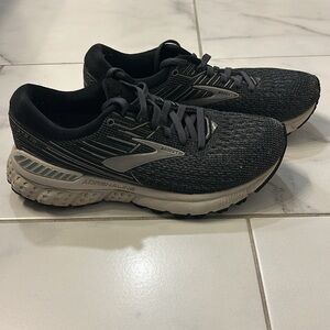 Brooks Adrenaline Dark Grey Running Shoes